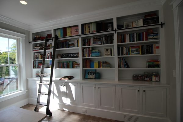 Custom built-in cabinetry